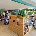 Кемпинг Gorgeous Stacaravan In Сент-Пол-ле-Дакс