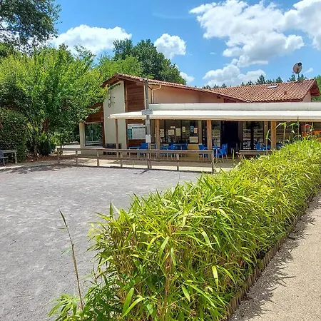 Campsite Cozy Stacaravan In Saint-Paul-les-Dax