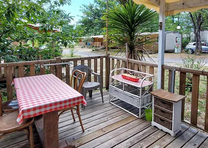 Cozy Stacaravan In 3*