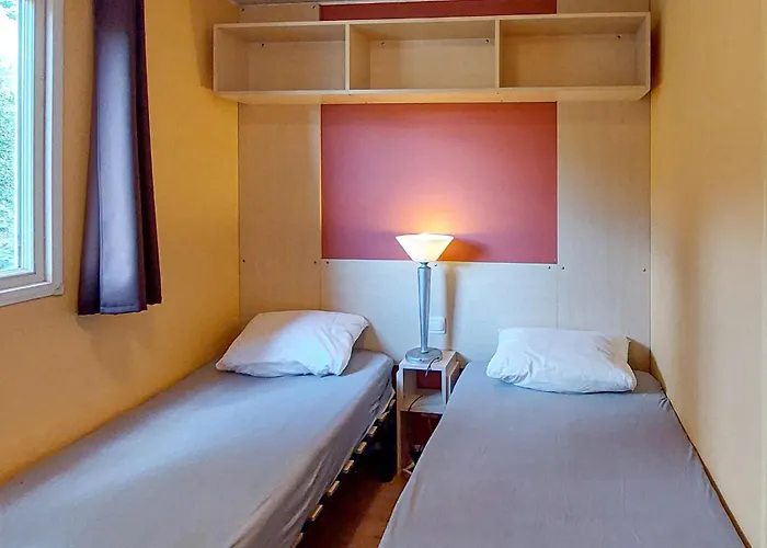 Parque de Campismo Cozy Stacaravan In Saint-Paul-lès-Dax